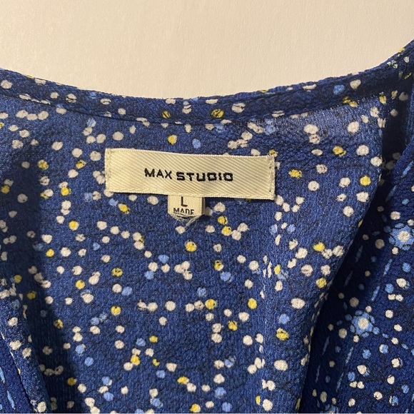 Max Studio Speckled V-Neck Blue Ruffle Maxi Dress - Picture 10 of 16